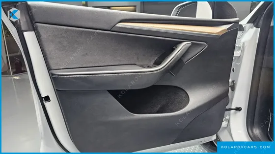 TESLA MODEL Y RWD