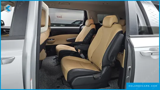 KIA CARNIVAL DIESEL 9-SEATER PRESTIGE