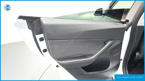TESLA MODEL Y LONG RANGE AWD