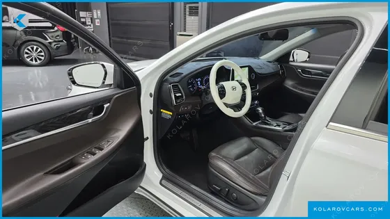HYUNDAI GRANDEUR 2.4 PREMIUM