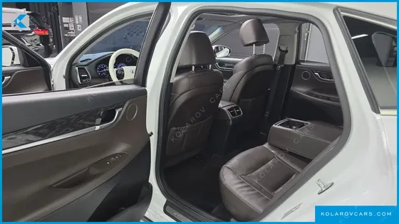 HYUNDAI GRANDEUR 2.4 PREMIUM