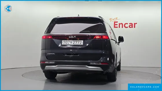 KIA CARNIVAL GASOLINE 11-SEATER SIGNATURE
