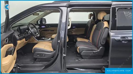 KIA CARNIVAL GASOLINE 11-SEATER SIGNATURE