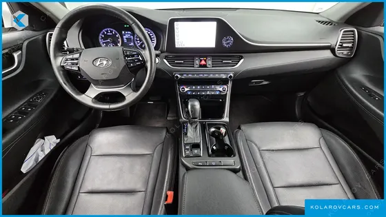 HYUNDAI GRANDEUR 3.0 PREMIUM