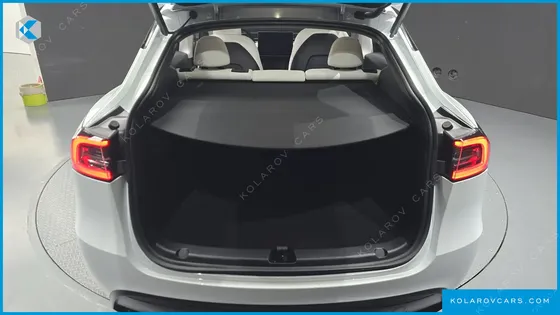 TESLA MODEL Y RWD