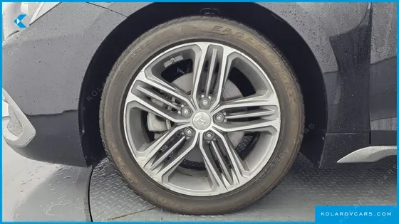 HYUNDAI GRANDEUR 3.0 EXCLUSIVE