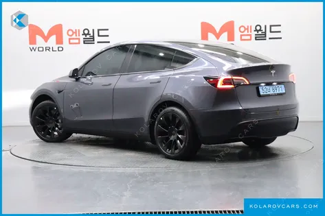 TESLA MODEL Y RWD