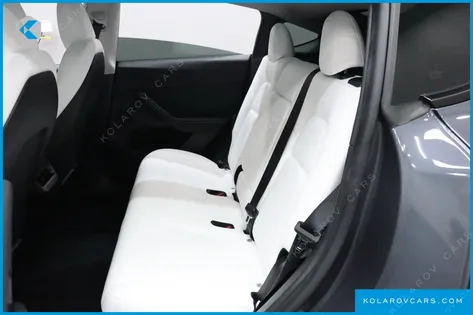 TESLA MODEL Y RWD