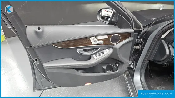 MERCEDES C-CLASS C200 4MATIC EXCLUSIVE
