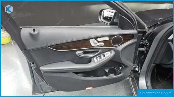 MERCEDES C-CLASS C200 4MATIC EXCLUSIVE