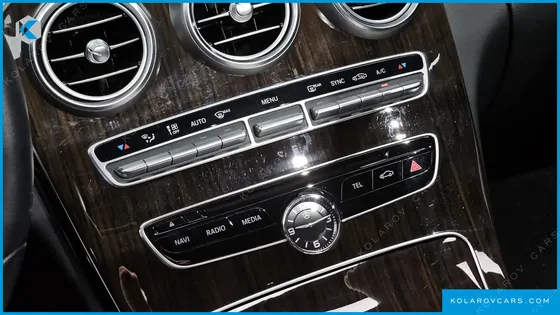 MERCEDES C-CLASS C200 4MATIC EXCLUSIVE