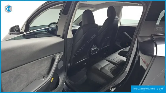 TESLA MODEL Y LONG RANGE AWD