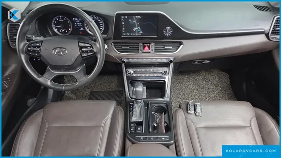 HYUNDAI GRANDEUR 3.0 LPI MODERN (RENTAL CAR)