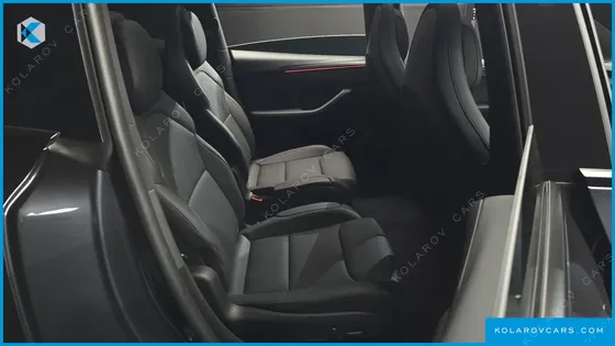 TESLA MODEL Y L LONG RANGE AWD