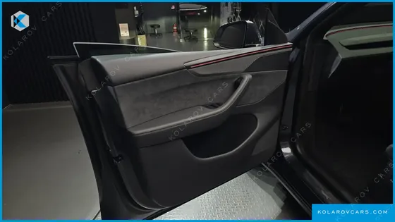TESLA MODEL Y L LONG RANGE AWD