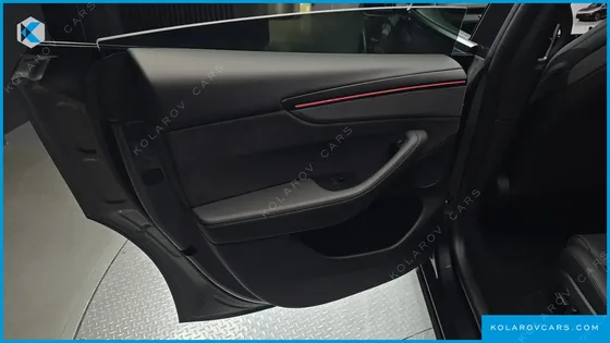 TESLA MODEL Y L LONG RANGE AWD