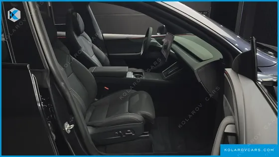 TESLA MODEL Y L LONG RANGE AWD