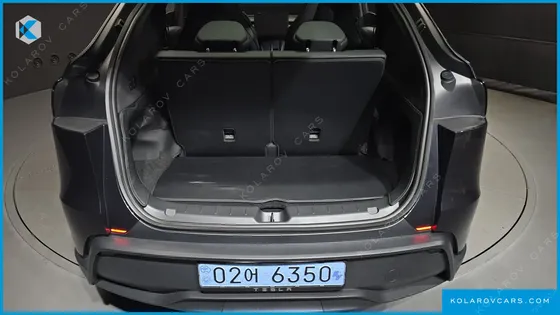 TESLA MODEL Y L LONG RANGE AWD
