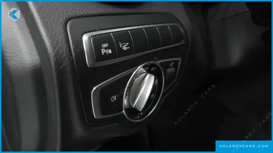 MERCEDES C-CLASS C220 D AVANTGARDE