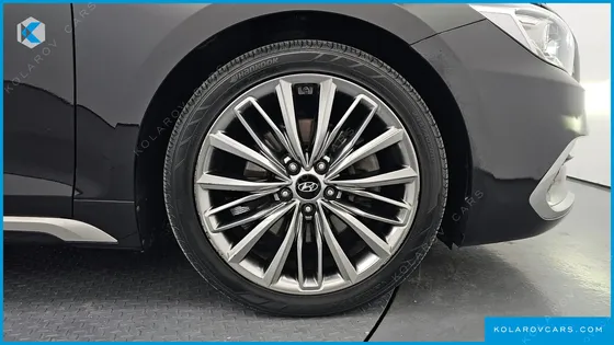 HYUNDAI GRANDEUR 2.2 DIESEL PREMIUM