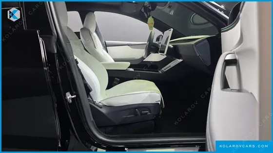 TESLA MODEL Y PREMIUM RWD