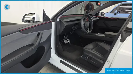TESLA MODEL Y RWD