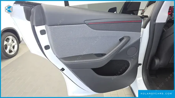 TESLA MODEL Y RWD