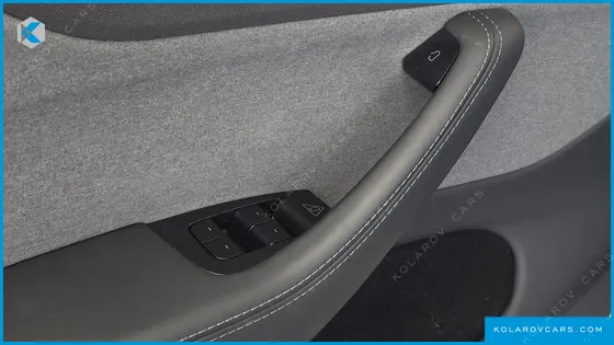 TESLA MODEL Y RWD