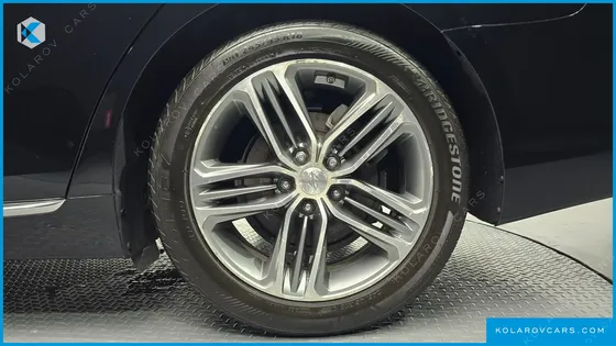 HYUNDAI GRANDEUR 2.4 PREMIUM
