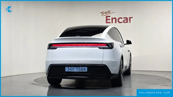 TESLA MODEL Y PREMIUM RWD