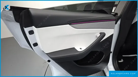 TESLA MODEL Y PREMIUM RWD