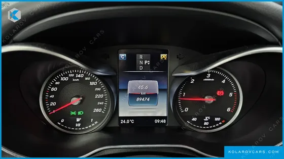 MERCEDES C-CLASS C220 D AVANTGARDE