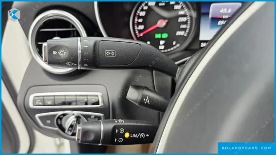 MERCEDES C-CLASS C220 D AVANTGARDE