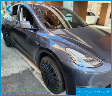 TESLA MODEL Y LONG RANGE AWD