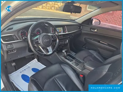 KIA K5 2.0 LPI RENTAL CAR