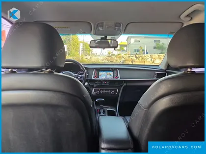 KIA K5 2.0 LPI RENTAL CAR