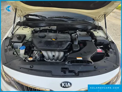 KIA K5 2.0 LPI RENTAL CAR