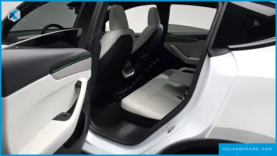 TESLA MODEL Y PREMIUM LONG RANGE AWD