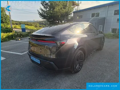 TESLA MODEL Y PREMIUM RWD