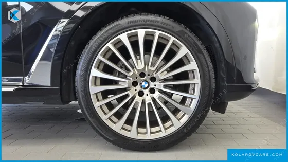 BMW X7 XDRIVE 40I DESIGN PURE EXCELLENCE 6-SEATER