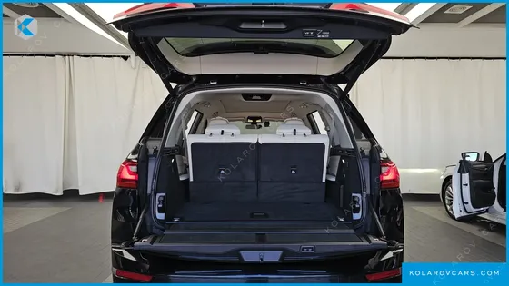 BMW X7 XDRIVE 40I DESIGN PURE EXCELLENCE 6-SEATER
