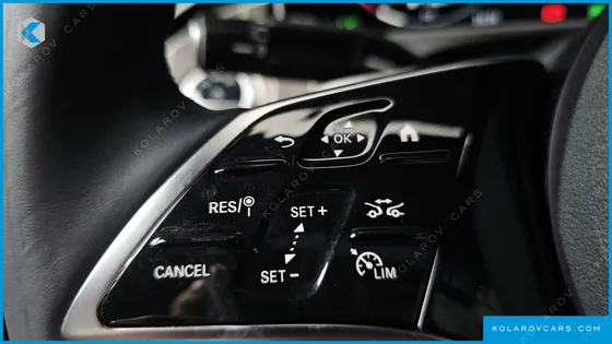 MERCEDES E-CLASS E350E 4MATIC