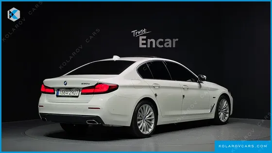 BMW 5 SERIES 530E LUXURY