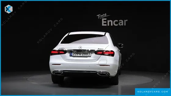 MERCEDES E-CLASS E300E 4MATIC EXCLUSIVE