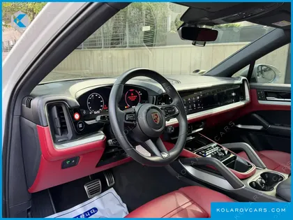 PORSCHE CAYENNE 3.0 E-HYBRID COUPE
