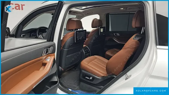 BMW X7 XDRIVE 40D DESIGN PURE EXCELLENCE 6-SEATER
