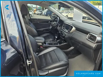 KIA SORENTO GASOLINE 2.0 TURBO 4WD