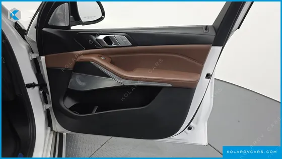 BMW X7 XDRIVE 40I DESIGN PURE EXCELLENCE 7-SEATER