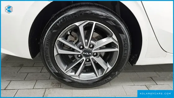 KIA K3 1.6