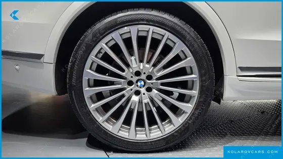 BMW X7 XDRIVE 40D DESIGN PURE EXCELLENCE 6-SEATER